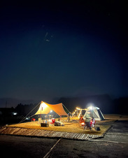 キャンプ場（夜）