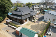 日本家屋 全景