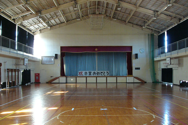 茨城県 旧八代小学校、体育館