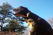 茨城県 水戸市森林公園<br>恐竜広場のティラノザウルス